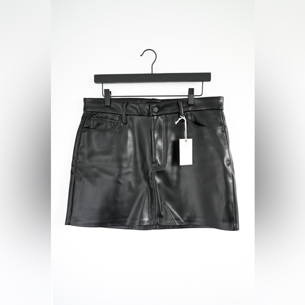 Good American “Better than leather” mini skirt NWT - Picture 4 of 8